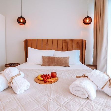 Sithon Diamond Suites 1 ニキティ エクステリア 写真