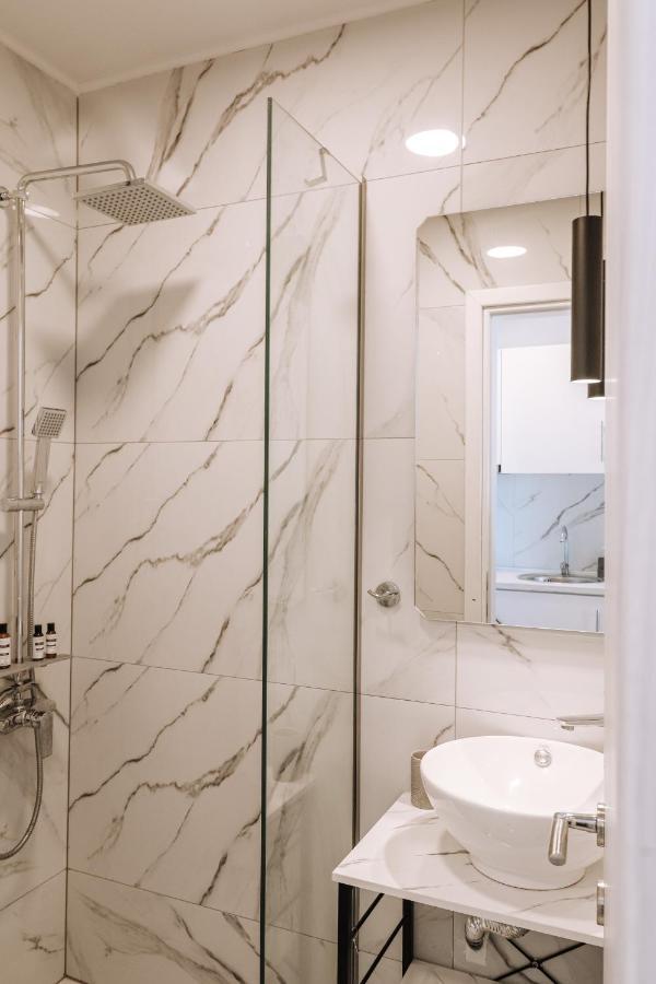 Sithon Diamond Suites 1 ニキティ エクステリア 写真