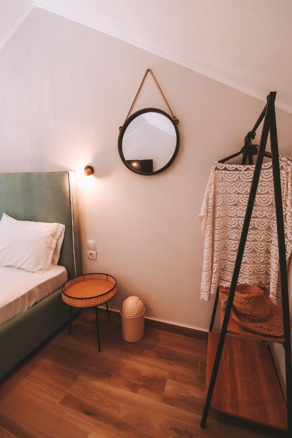 Sithon Diamond Suites 1 ニキティ エクステリア 写真